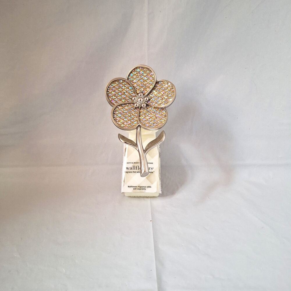 Bath & Body Works Daisy Wallflower Plug